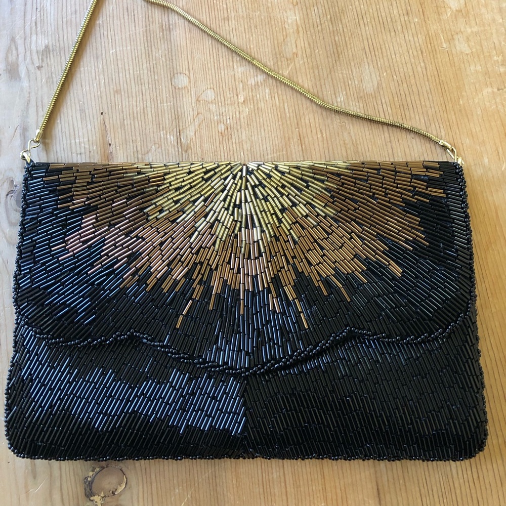 La Regale beaded Evening bag